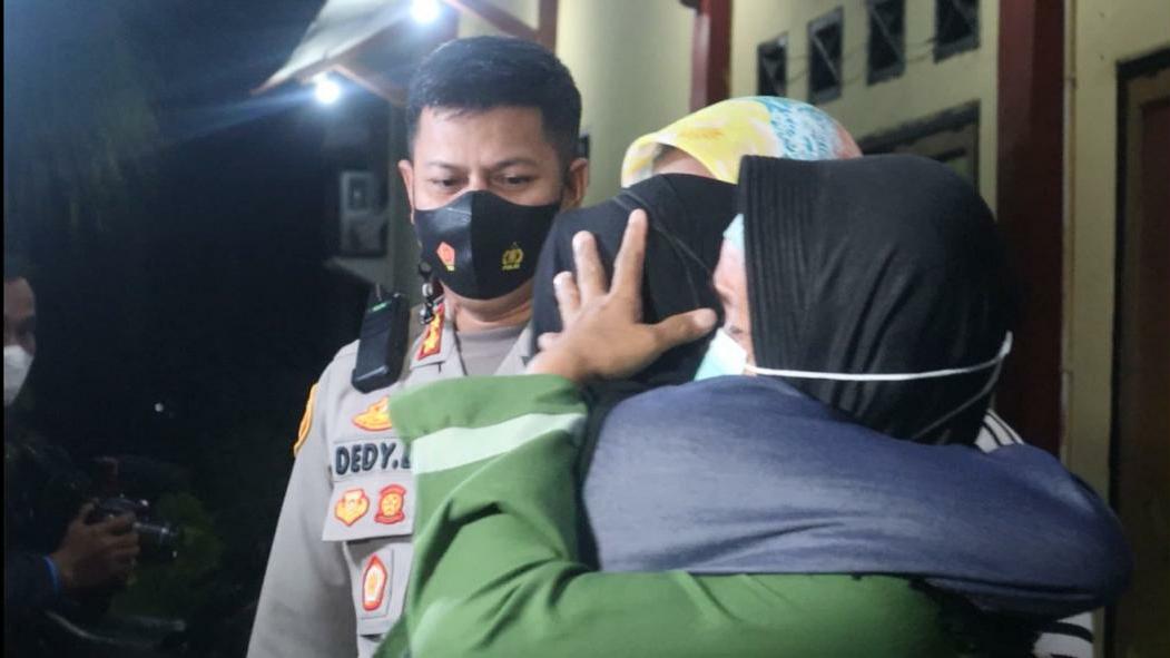 Polisi Pulangkan TKW Yang Mengadu Di Facebook Ingin Pulang Ke Indonesia