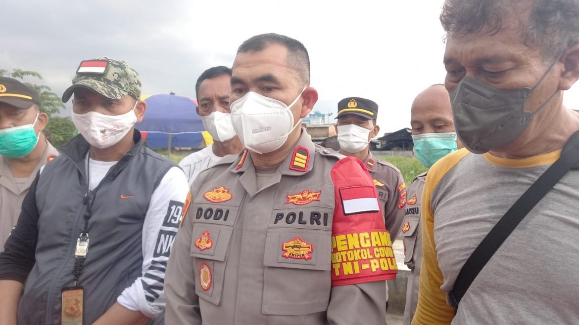 Jajaran Polsek Palmerah Kembali Mengobrak Ngabrik Kampung Boncos Palmerah Jakarta Barat