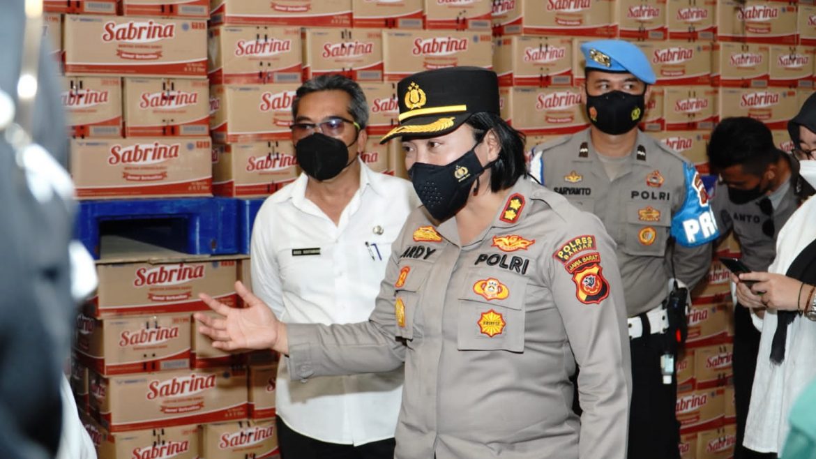 Kapolres bersama Wali Kota Banjar Sidak Kesediaan Stok Minyak Goreng
