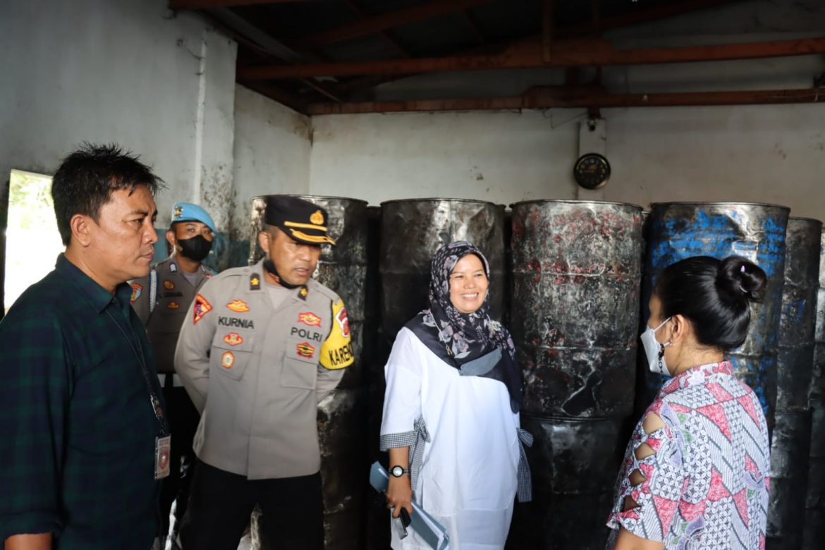 Polres Ciamis Monitoring Sekaligus Cek Kesediaan Minyak Goreng di Pasaran Wilayah Kabupaten CIamis
