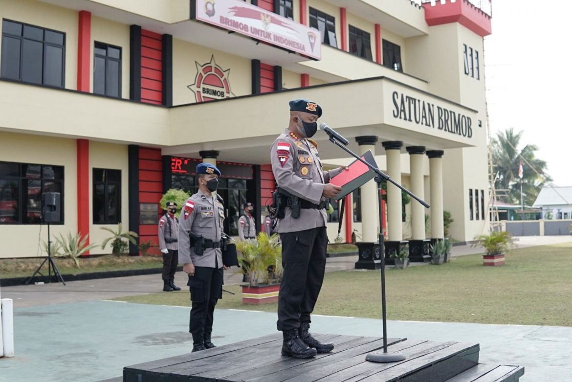 Satbrimob Polda Kalbar Melaksanakan Upacara Memperingati Hari Kesadaran Nasional 2022
