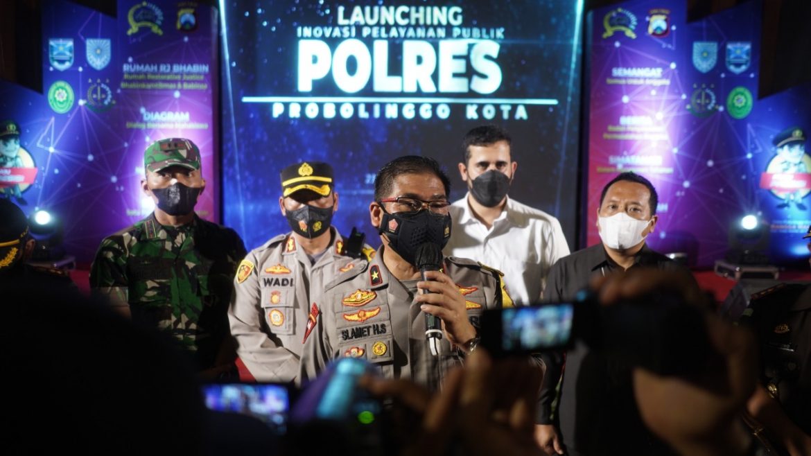 Tingkatkan Pelayanan Bagi Masyarakat di Era Digital Polres Probolinggo Kota Launching Aplikasi Prabu Presisi Mangga Manis