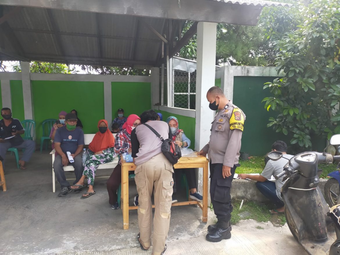 Percepatan Vaksinasi Covid 19 Polsek Cibinong Bersama Dokkes Polres Bogor