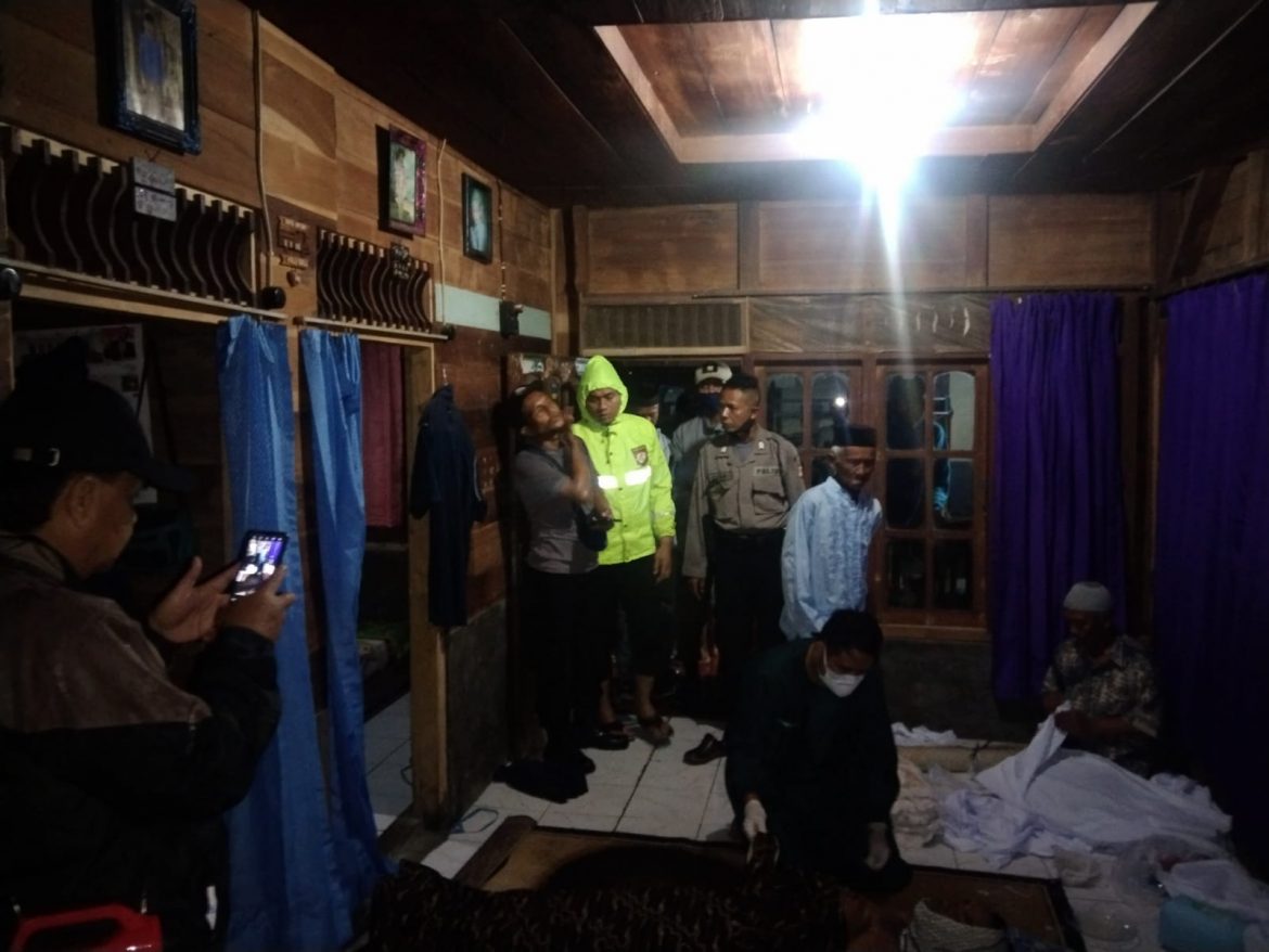 Dua Orang Petani Tewas Tersambar Petir Di Ujungjaya Sumedang