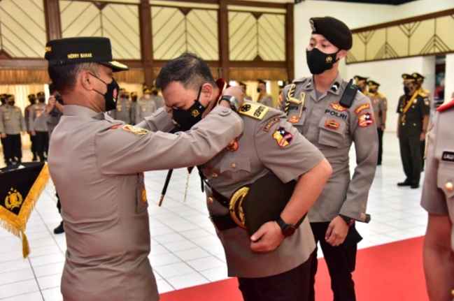 Pelantikan Senat Sespimti Tahun 2022