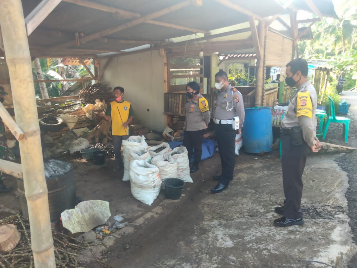 Kapolres banjar pantau langsung UMKM kolang-kaling setelah tinjau bazar ramadhan