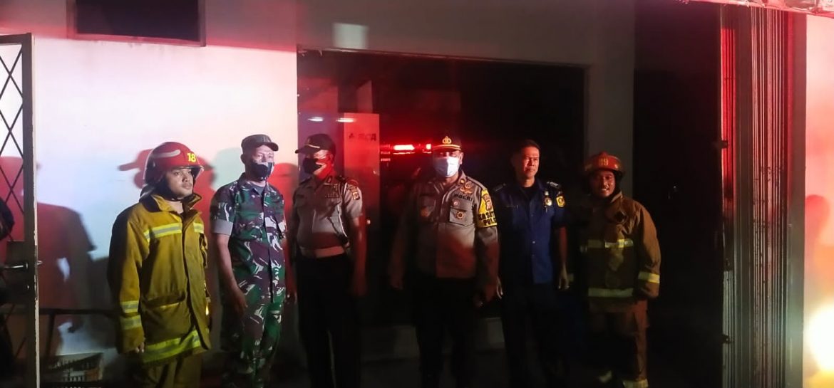 Alfamidi di Gunungsindur Terbakar, Polisi Lakukan Olah TKP