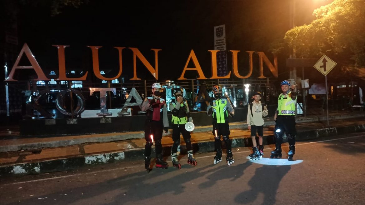 Tidak Hanya Jelang Buka Puasa, Tim Patroli Sepatu Roda Patroli Menjelang Sahur