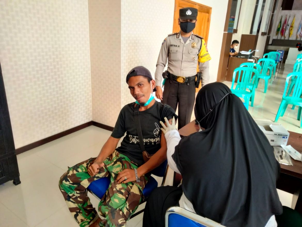 Animo masyarakat untuk vaksin terus meningkat hasil dari sosialisasi Bhabinkamtibmas