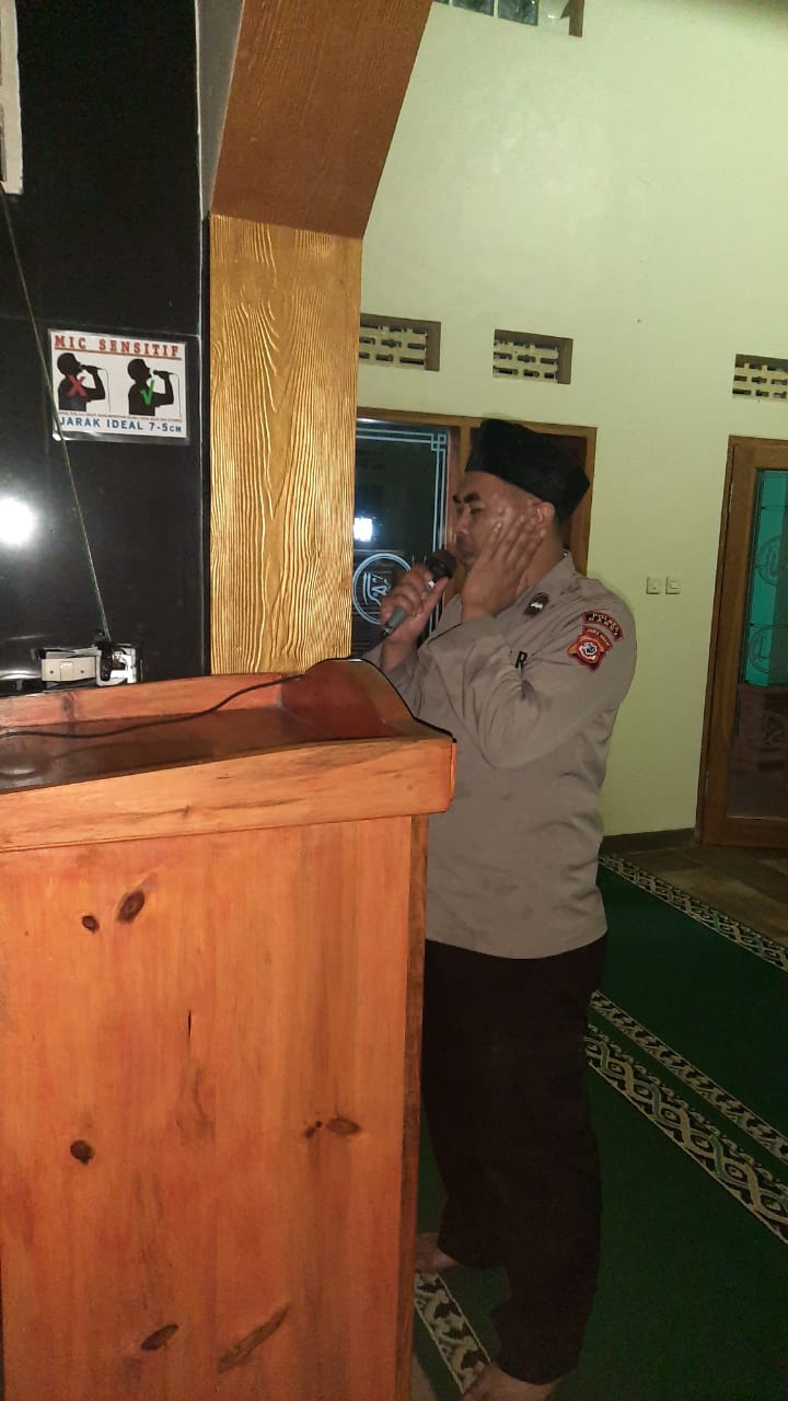 Polsek Leuwigoong Terus Menggelar Giat Keagamaan safari Subuh keliling