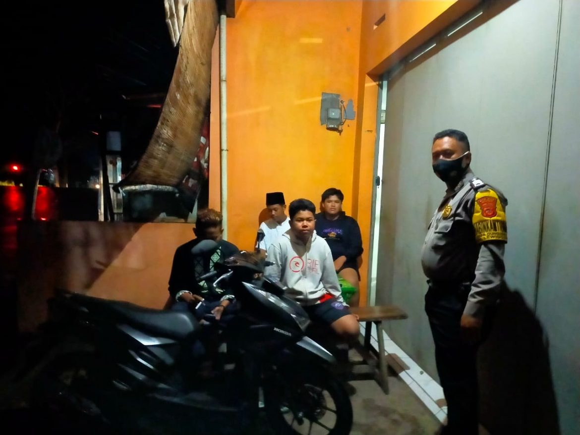Polsek Leuwigoong Kembali Menyelanggarakan Giat program Ramadhan Di wilayah Garut