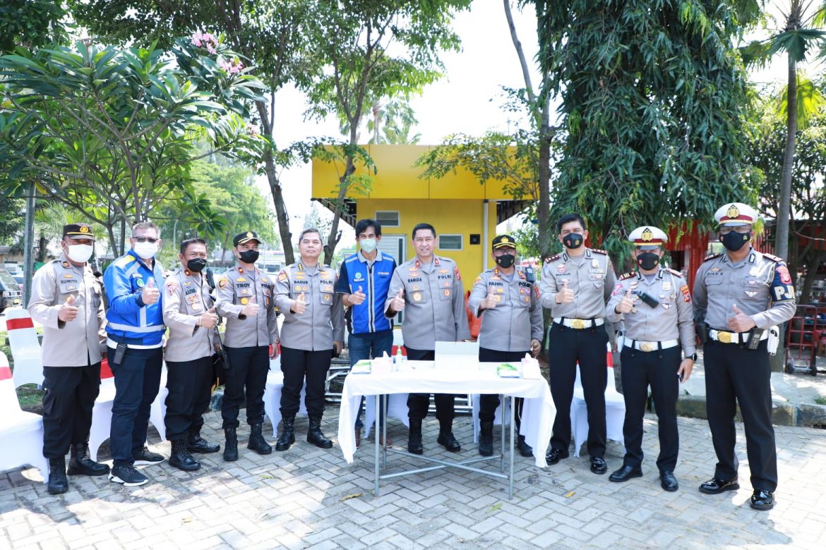 Wakapolda Jawa Barat, Tinjau Pos Pelayanan Ops Ketupat Lodaya 2022 Di Rest Area 207A Tol Palikanci