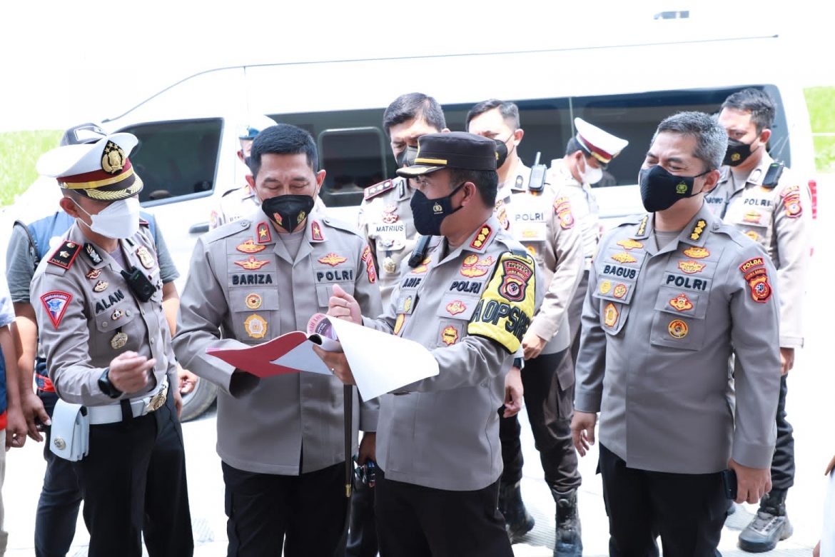 Wakapolda Jabar Cek Kesiapan Rest Area Jalur Tol Di Wilayah Hukum Polresta Cirebon