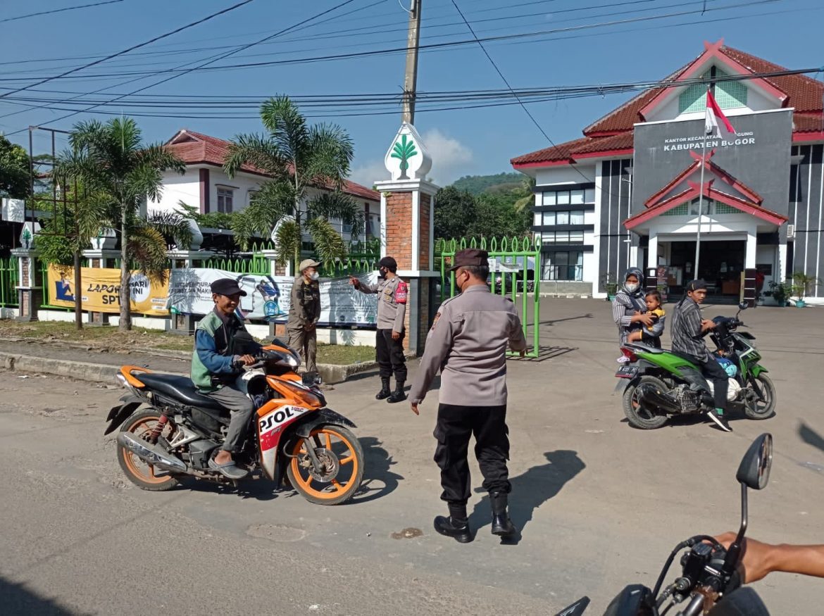 Polsek Nanggung Lakukan Pemantauan Prokes Melalui Patroli PPKM
