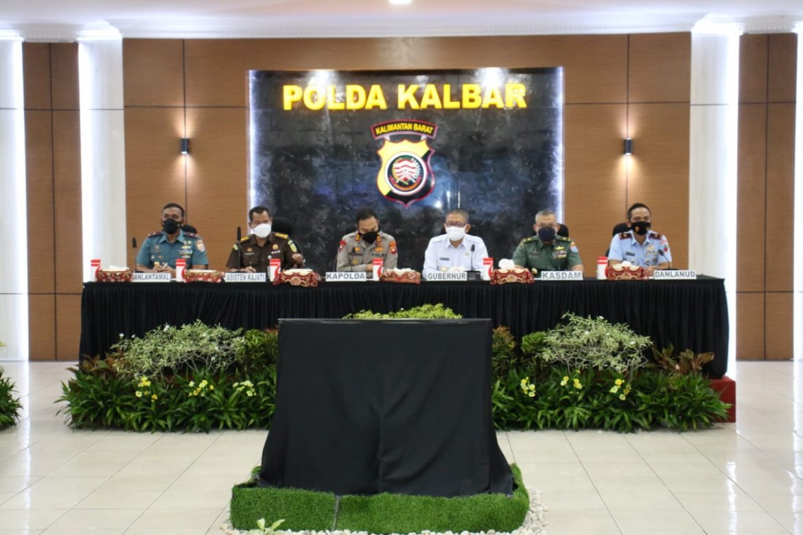 Kasdam XII/Tpr Hadiri Rakor Lintas Sektoral Pengamanan Hari Raya Idul Fitri 1443 H
