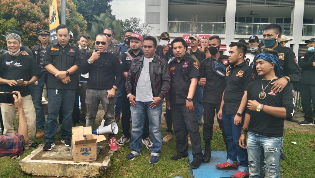 Panglima Grib Kawal Aksi Ratusan Wartawan di Summarecon