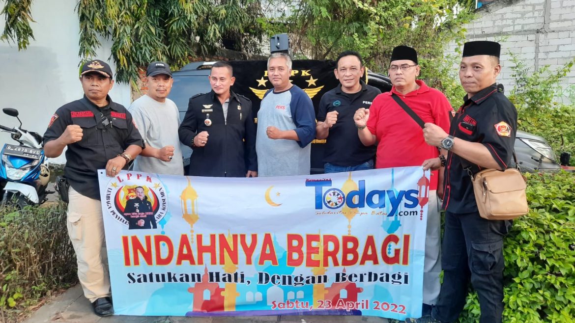 Bentuk Rasa Syukur dan Peduli Kepada Sesama DPP LPPK DKI Jakarta Kembali Berbagi Takjil 350 Bungkus secara Gratis