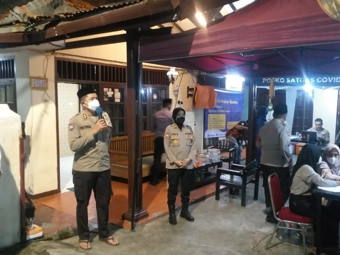 Dir Binmas Polda Metro Jaya Gelar Vaksinasi Di Kediaman Tokoh Masyarakat, 217 Orang Tervaksinasi Covid-19