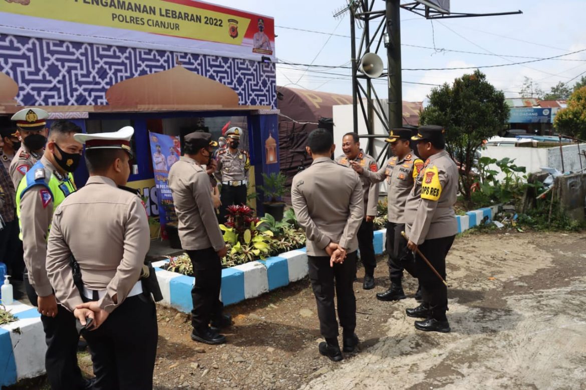 Kapolda Jabar Cek Kesiapan Pos Pengamanan Di Cianjur