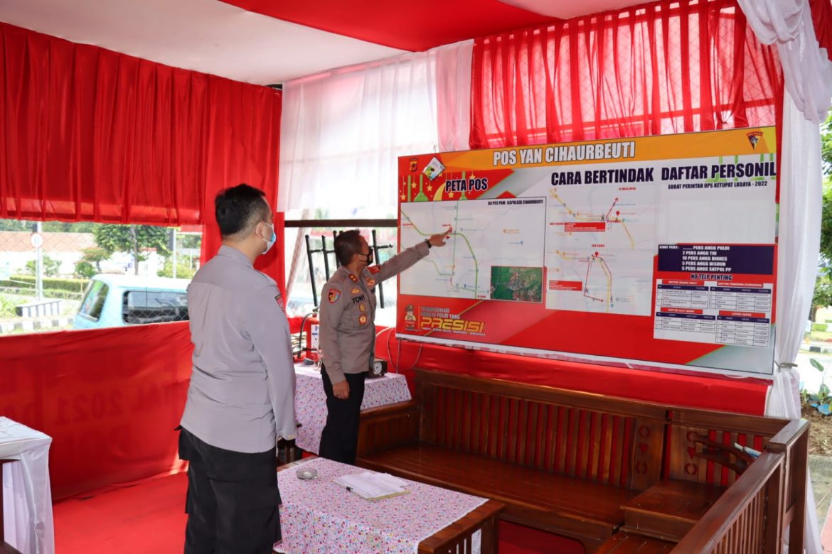 Kapolres Ciamis Tinjau Pos Pelayanan Ops Ketupat Lodaya 2022 di Cihaurbeti