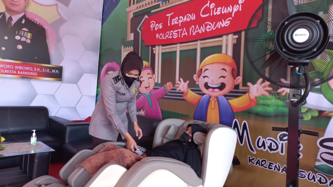 Pelayanan Humanis Di Pos Terpadu Cileunyi Dipuji Pemudik