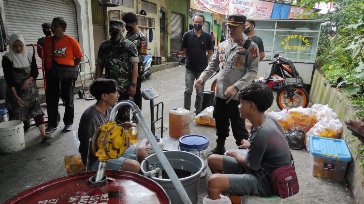 Polres Ciamis:Tim Satgas TNI-Polri Akan Tindak Tegas Penimbun Minyak Goreng