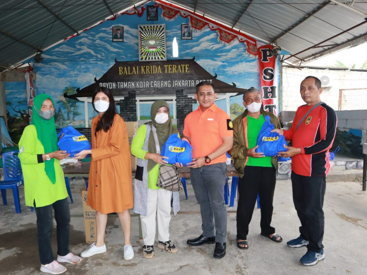 Sukseskan Kampung Tangguh Jaya, Polisi Berkolaborasi dengan Astra Memberikan Materi Simulasi Penanganan Kebakaran