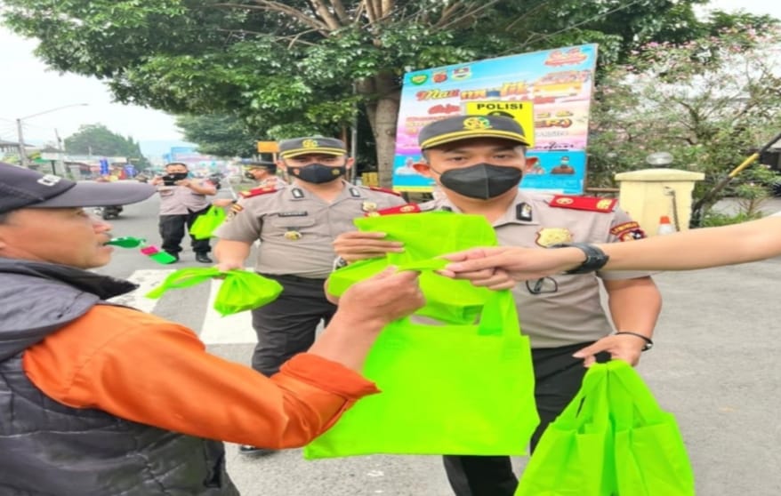 Polri Peduli, Serdik Sespimen Angkatan ke 62 kembali Melaksanakan kegiatan Bakti Sosial