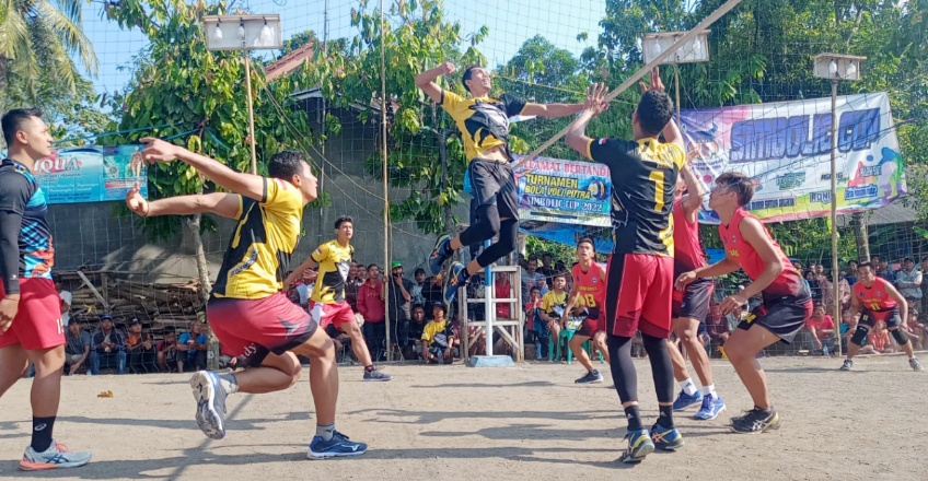 Ajang Perang Bintang Pemain Proliga dan Mantan Timnas di Turnamen Simbolic Cup