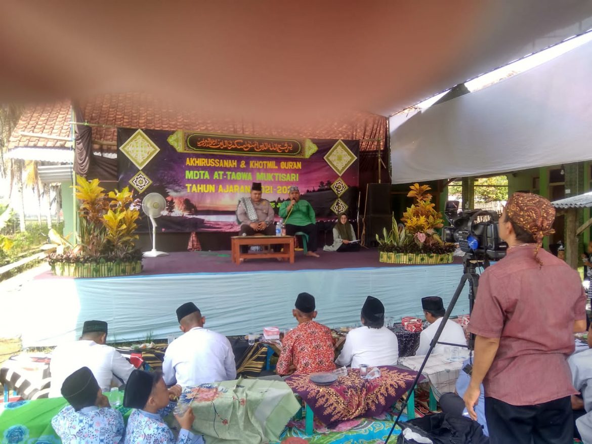 Selaku PSB, Aipda Yadi Heratriyadi Sampaikan Tausiah Kepada Santri