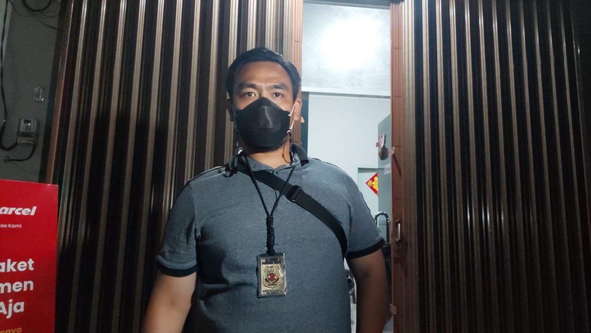 Seorang Warga Negara Asing (WNI) Asal Cina Berinisial XT (33) Diduga Menjadi Korban Penganiayaan Di Kawasan Cengkareng