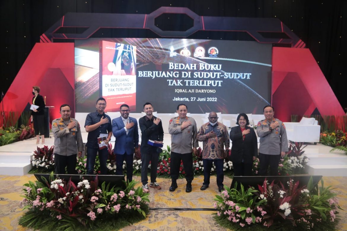 Akpol 96 Luncurkan Buku ‘Berjuang di Sudut-sudut Tak Terliput’
