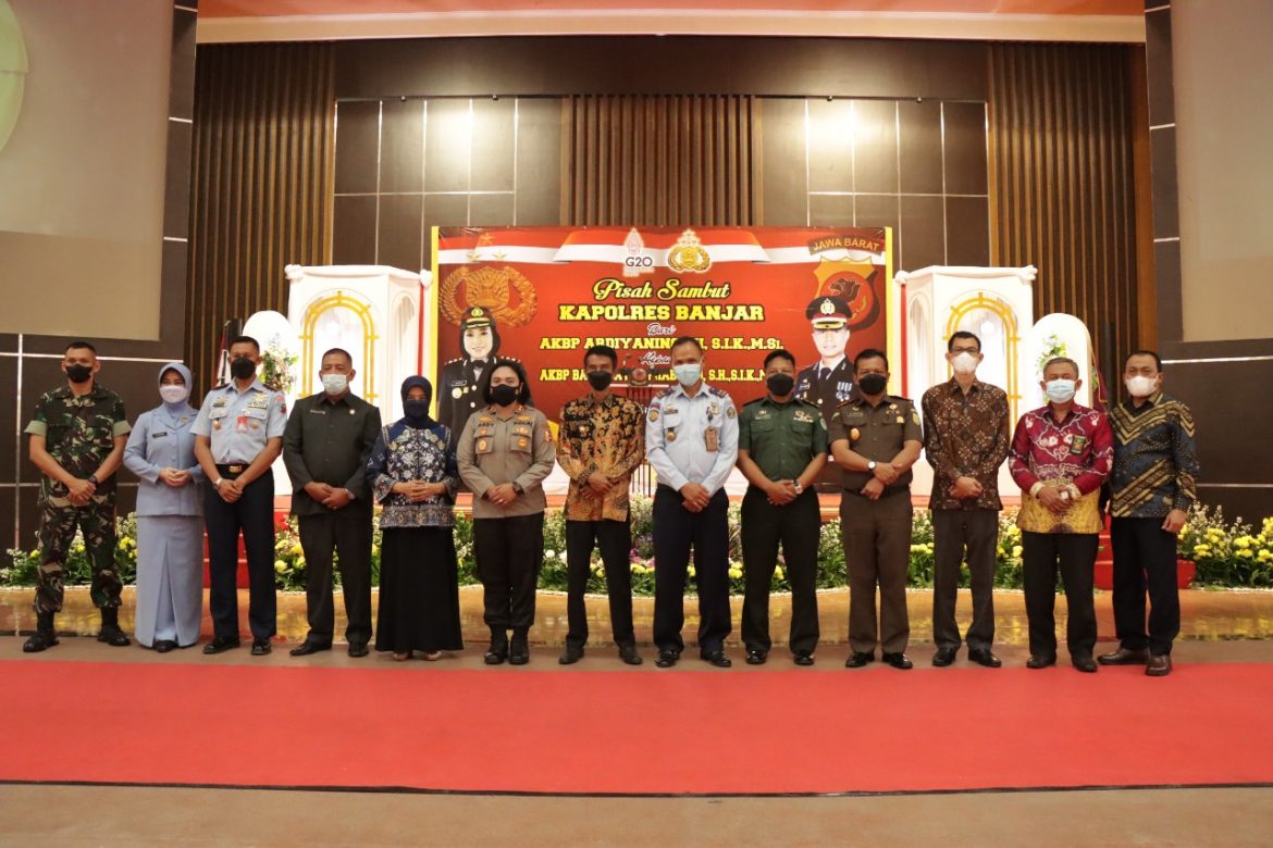 Wali Kota Banjar bersama Forkopimda Kota Banjar Menghadiri Pisah Sambut Kapolres Banjar