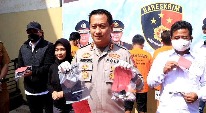 Polisi Amankan 4 Pelaku Spesialis Pencurian Mobil Pickup