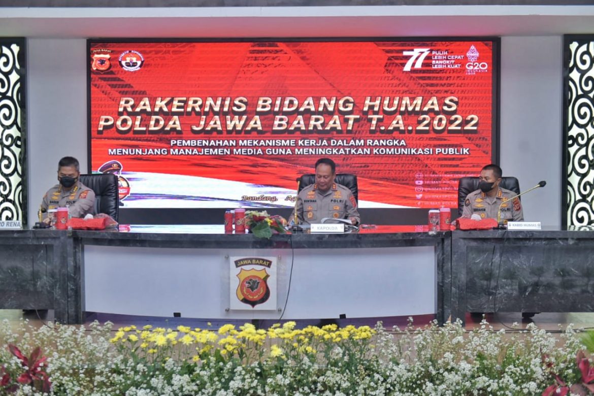 Kapolda Jabar Buka Rakernis Bid Humas Polda Jabar Tahun 2022
