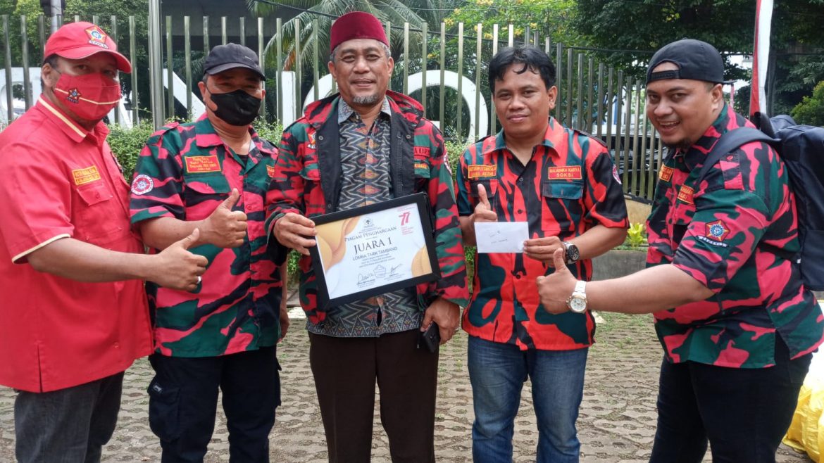 SOKSI DKI Jakarta Ikuti Upacara HUT Kemerdekaan RI Ke-77 di DPD Golkar