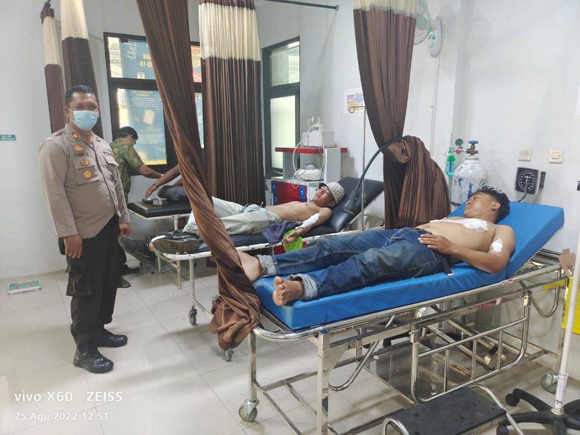 Tujuh Pekerja Tersengat Listrik Saat Memasang  Tiang Jaringan Provider Selular di Cibeurem