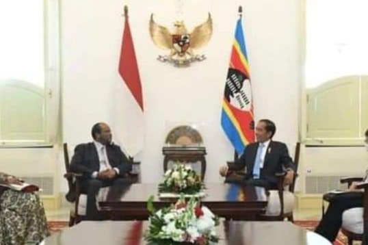 •Presiden Jokowi Bertemu Raja Eswatini Bahas Peningkatan Kerja Sama Ekonomi