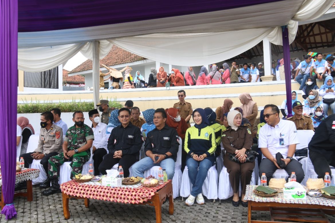 Tutup Kegiatan WCD, Wabup Ciamis : Bank Sampah Sebagai Upaya Tingkatkan Perekonomian Masyarakat