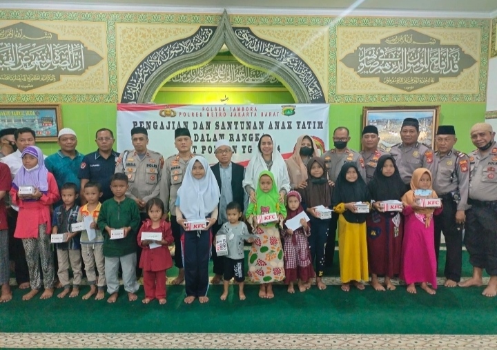 Dalam Rangka Menyambut Hari Jadi Polwan Ke 74, Polsek Tambora Menggelar Kegiatan Pengajian Dan Santunan Anak Yatim