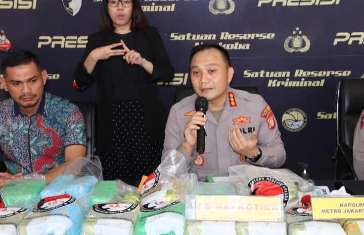 Satuan Narkoba Polres Metro Jakarta Barat Kembali Berhasil Menggagalkan Peredaran Narkoba Jaringan Internasional Myanmar – Malaysia – Pekanbaru – Jakarta.