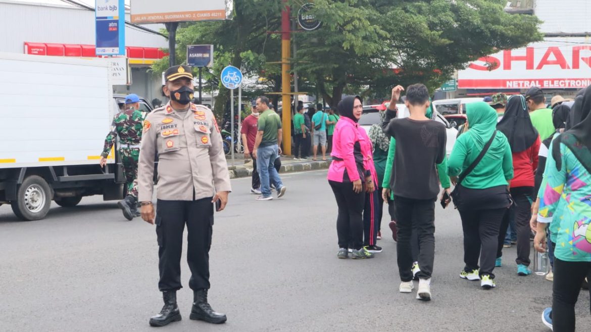 Jelang Pelaksanaan Jalan Santai HUT TNI  Ke-77, Jajaran Polres Ciamis Gelar Apel Pengamanan