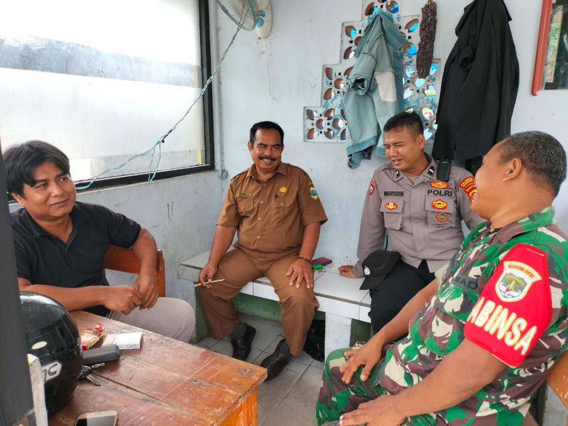 Cegah Tawuran Pelajar, Babinsa Aipda Wahyudin Berikan Materi Wasbang