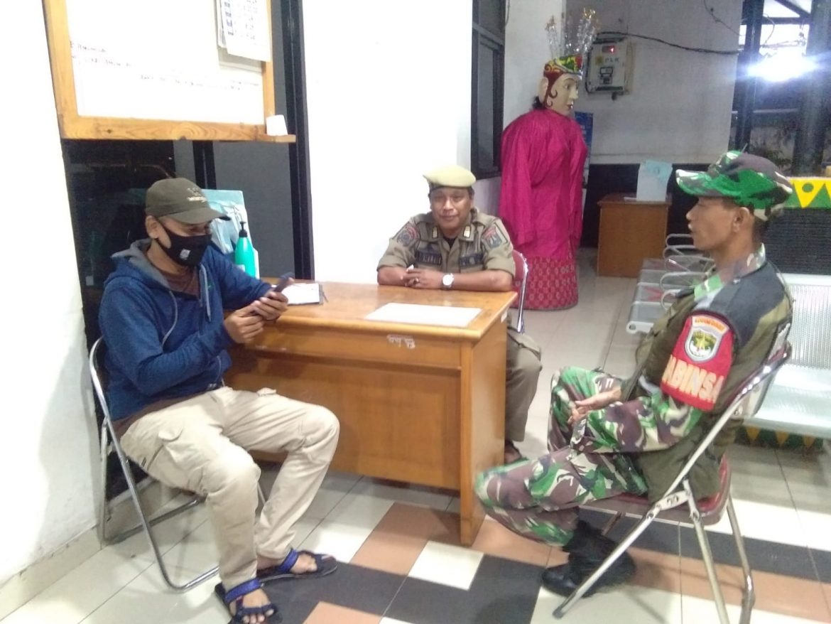 Babinsa Koramil 05/KJ Sertu Triyatno Giat Siskamling Bersama Satpol PP dan Warga Binaan