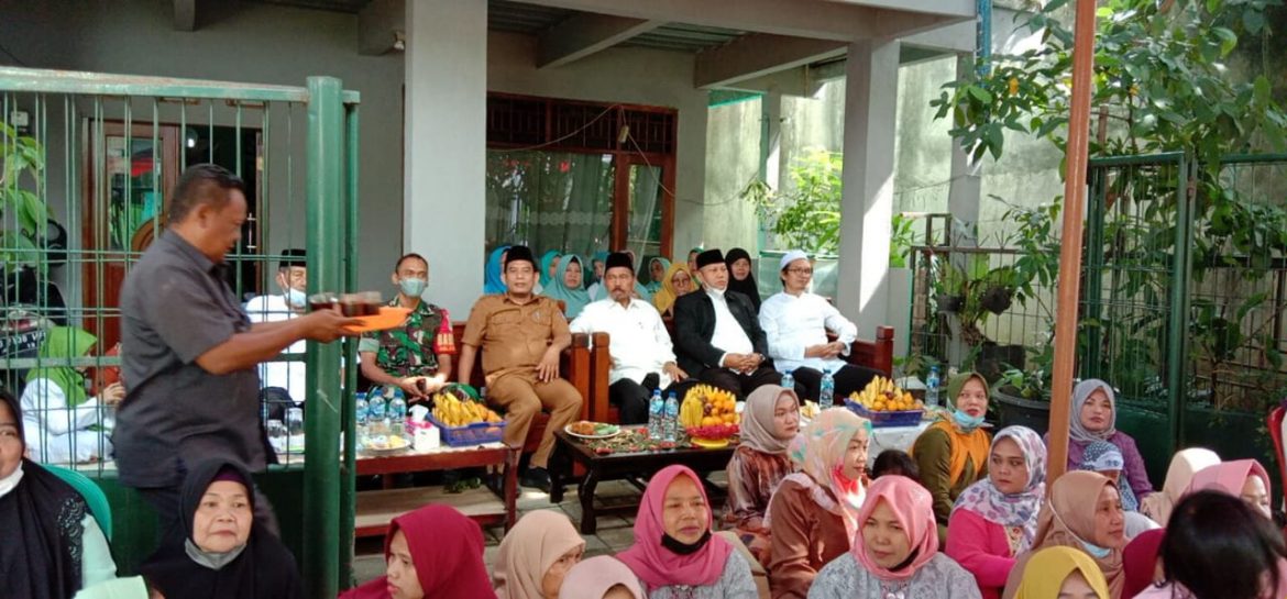 Terciptanya Keharmonisan, Babinsa Koramil 05/Cpt Hadiri Peringatan Maulid Nabi Muhammad SAW