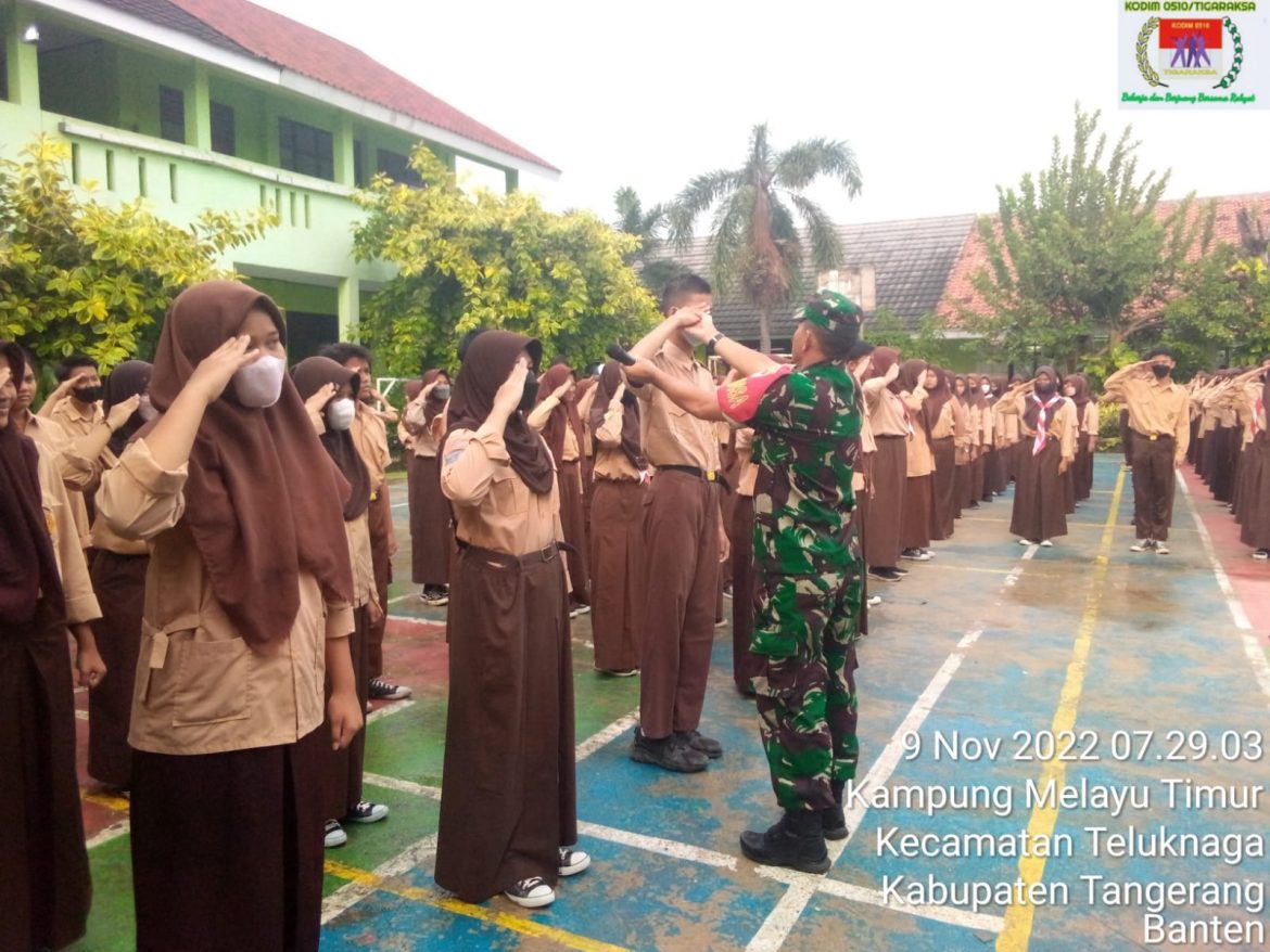 Serma A Saefudin Berikan Materi Bela Negara Kepada 360 siswa SMPN 3 Kab Tangerang