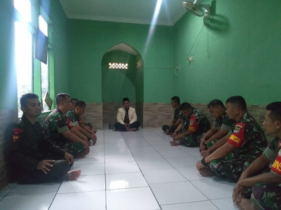Peringati Hari Pahlawan Nasional, Koramil 01/Tamansari Kodim 0503/JB Menggelar Do’a Bersama