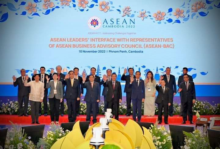 Bertemu Pebisnis ASEAN, Presiden Dorong Penguatan Kemitraan Dunia Usaha dan Pemerintah