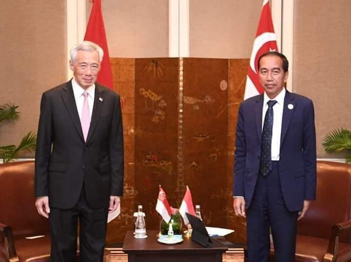 Presiden Jokowi Lakukan Pertemuan Bilateral Dengan PM Lee