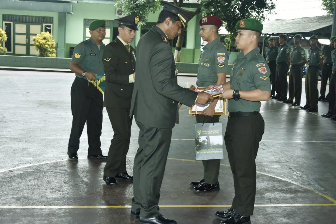 Rindam Jaya Commander Closed English Education Level I – ALC 2022 In Rindam Jaya.